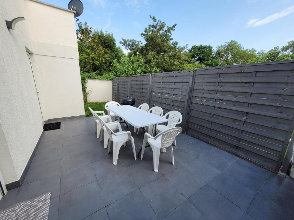 100M2 2 Chambres 8 Personnes - Grand Parking Et Terrasse Privee - Proche Cdg-Parc Expositions-Paris-Asterix-Disney Villepinte  Eksteriør bilde